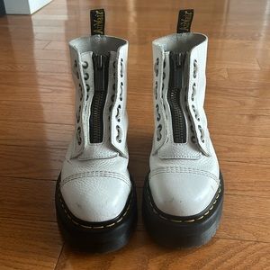 Doc Martin SINCLAIR MILLED NAPPA LEATHER PLATFORM BOOTS